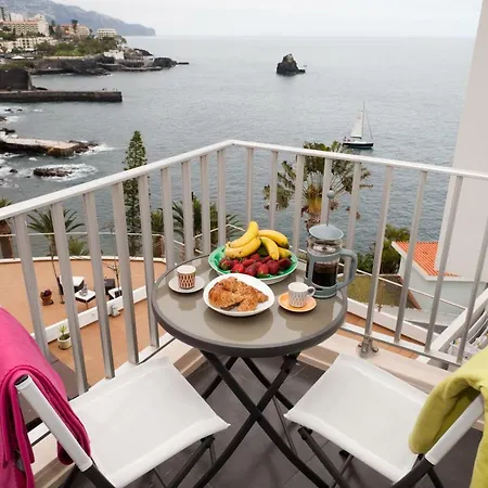 Do Mar * Funchal (Madeira)