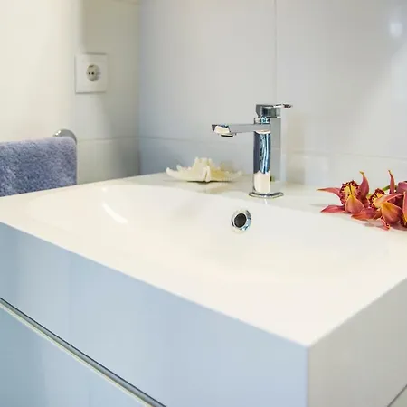 Do Mar Funchal (Madeira)