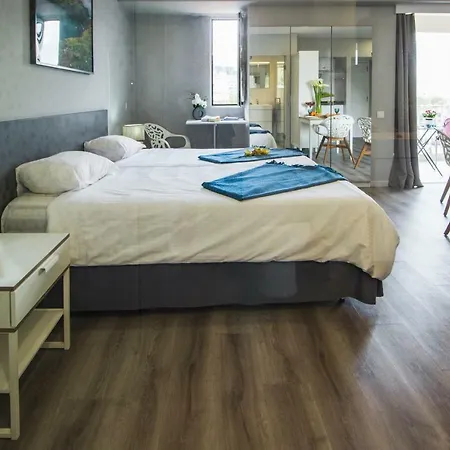 Do Mar Funchal (Madeira)