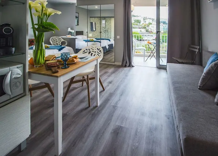 Do Mar Апартаменты